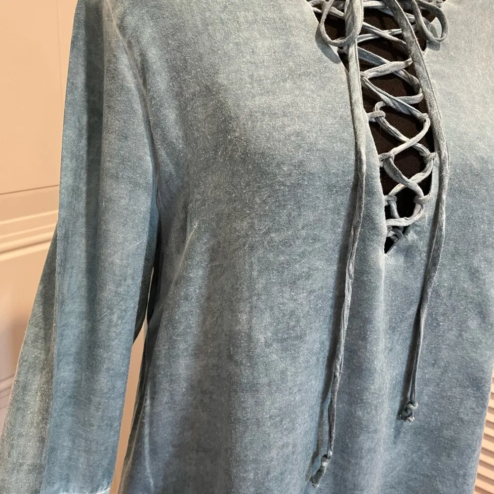 Chic Blue Lace-Up entro Tunic Dress - Medium - Flaw See Description - Image 3