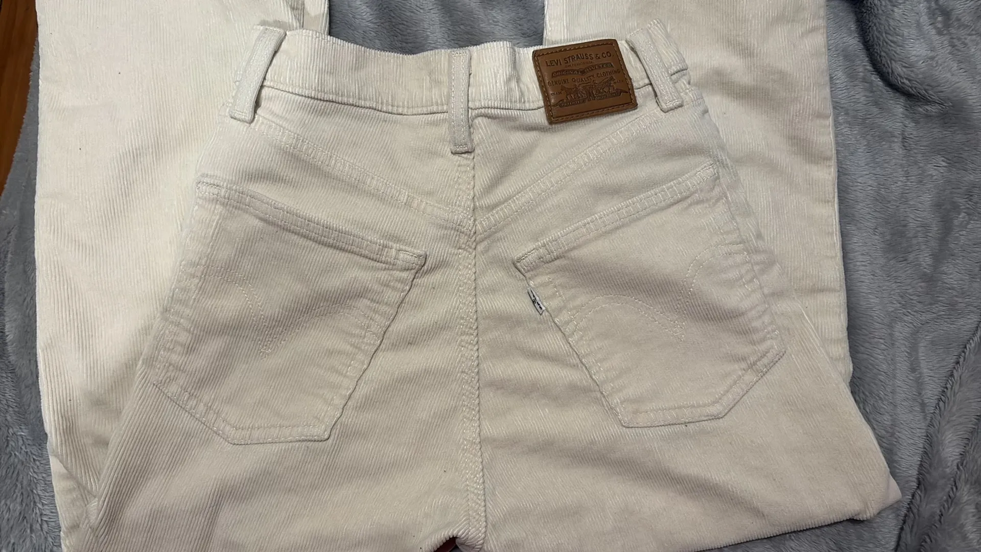 nude-colored pants, size 27 - Image 2