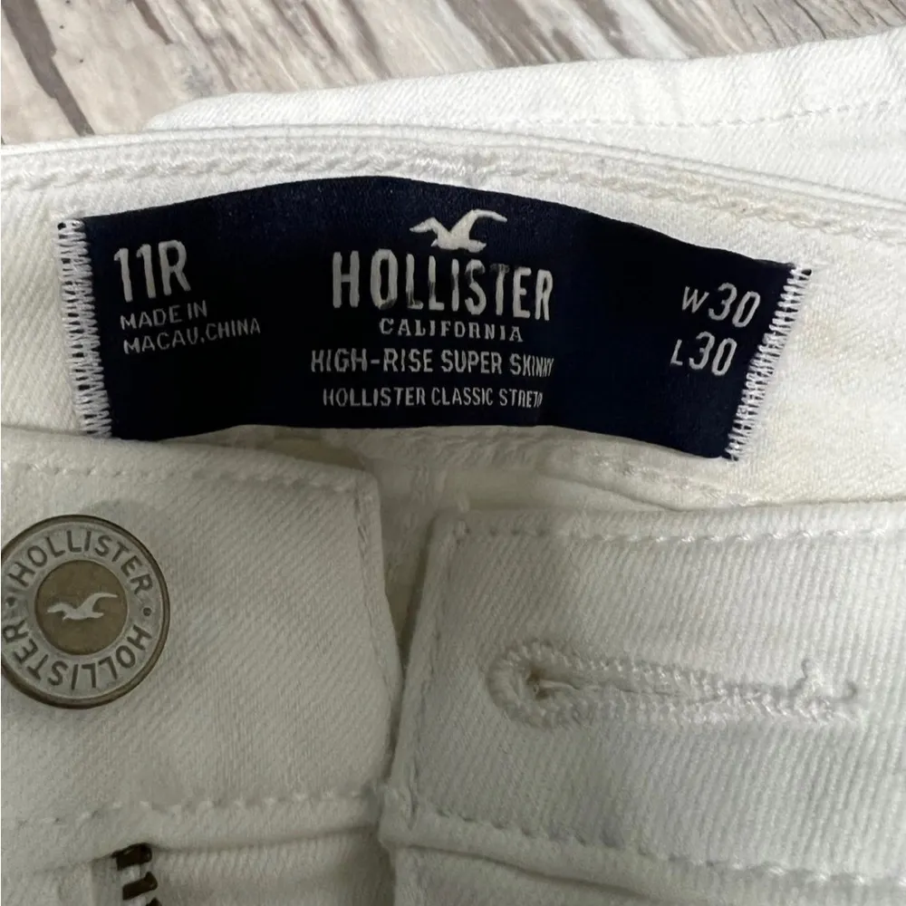 Hollister California High Rise Super Skinny white frayed jeans - Image 4