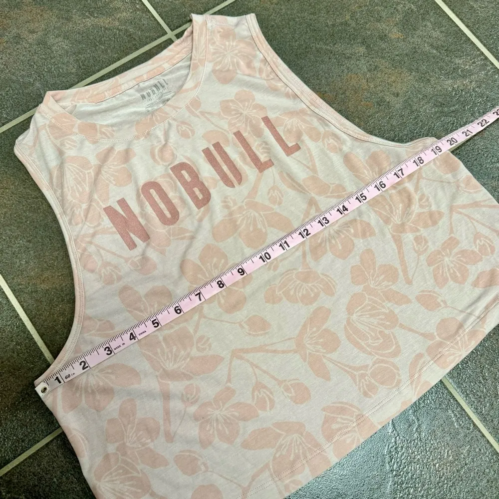 NOBULL Project Cropped Muscle Tank Top Sleeveless Cherry Blossom Pink Large L - Image 10