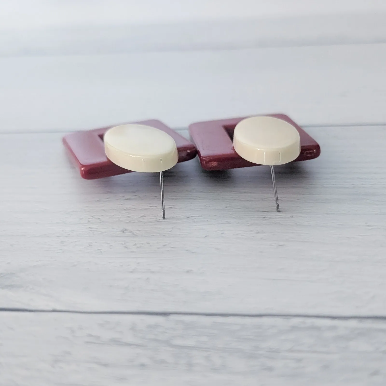 Large Statement Door Knocker Style Stud Earrings Dark Red & Cream - Image 5