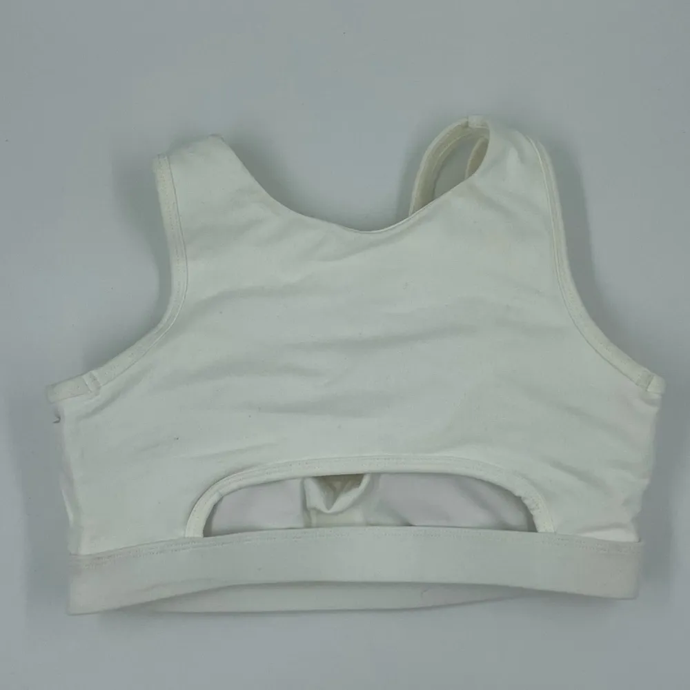 Women’s Medium Support Push Up Cut Out Crop Top Sports Bra, Size Small White - Image 4