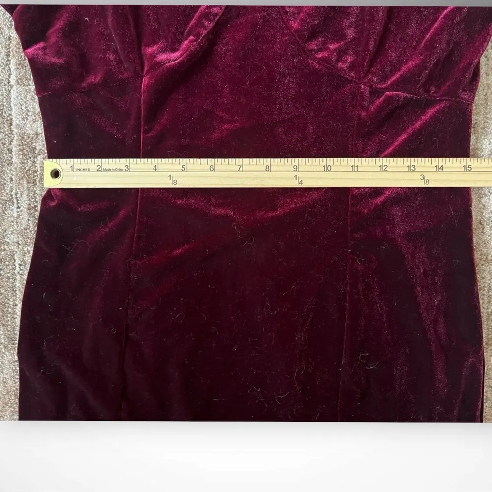 ROMANTIC HUT Women's Burgundy Velvet Long Sleeve Body Con Dress Medium‎ | EUC - Image 13