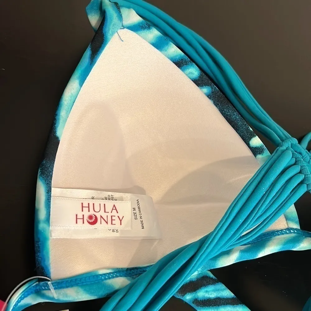 Hula Honey push-up bikini Top, racer strappy back, ties at back, Blue, M, NWT - Image 12