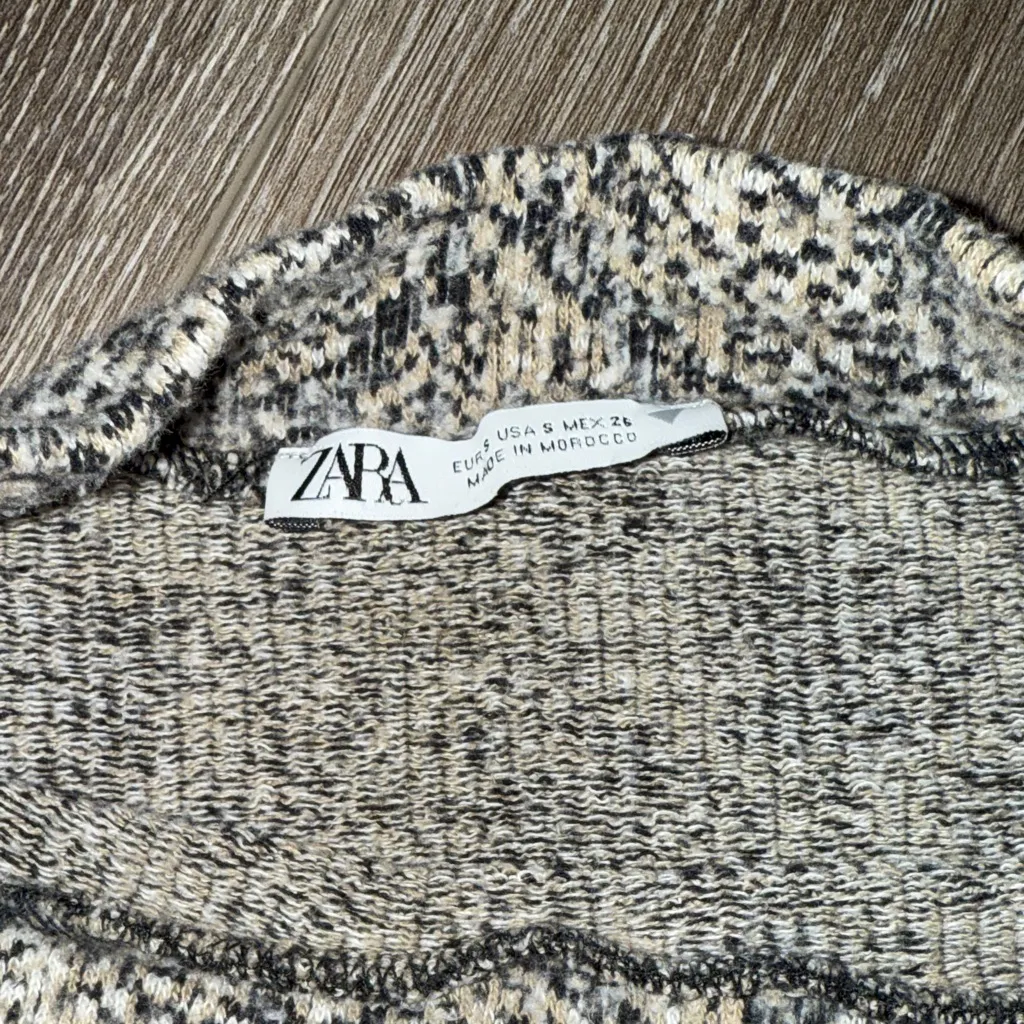 ZARA  Snakeskin Pattern Sweater - Image 2