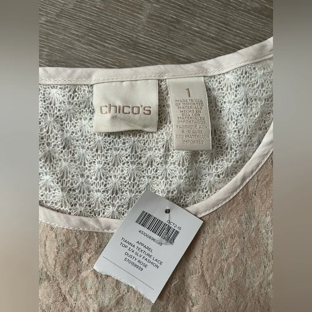 Chicos Sz 1 (Medium) Dusty Rose Tianna Textured Lace Top 3/4 Sleeve Blouse NWT - Image 5