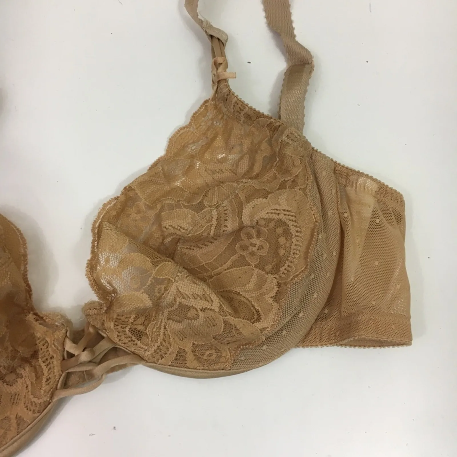 Victoria’s Secret VS Vtg vintage gold label Gold tan lace bra 34C - Image 2