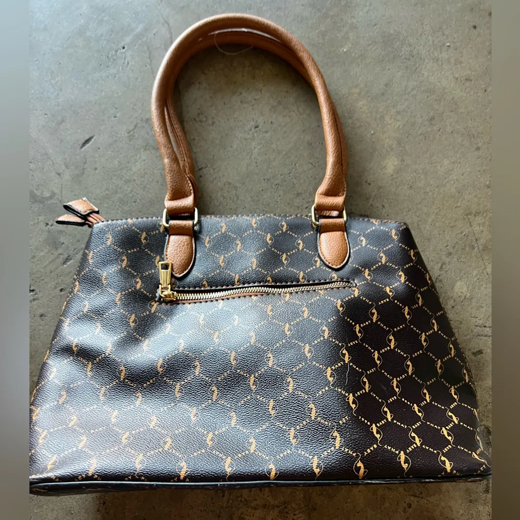 Baby Phat NEW Logo Print Faux Leather Tote Bag Gold Studs - Image 11