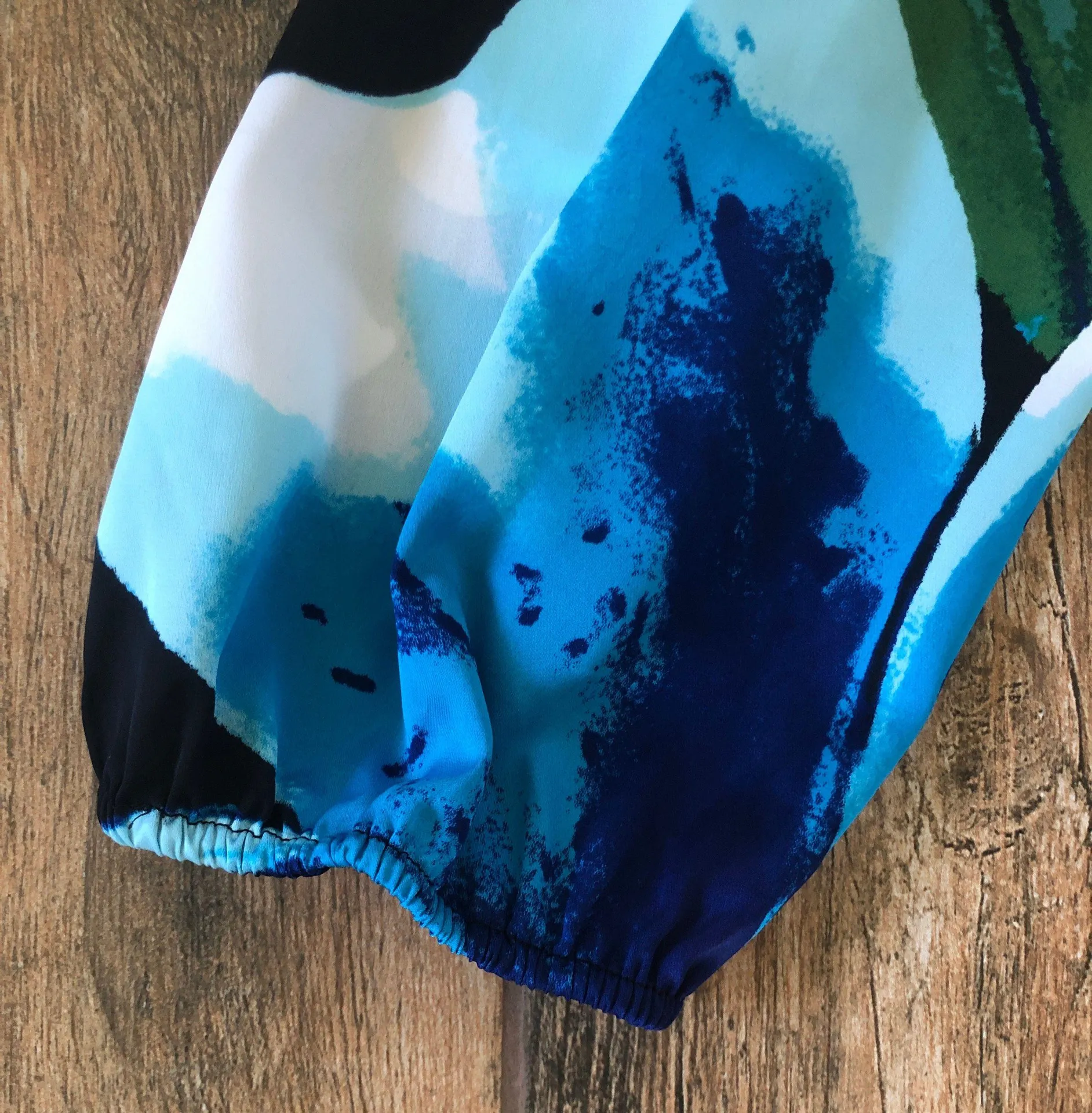 White House | Black Market Peasant Blouse - Image 5