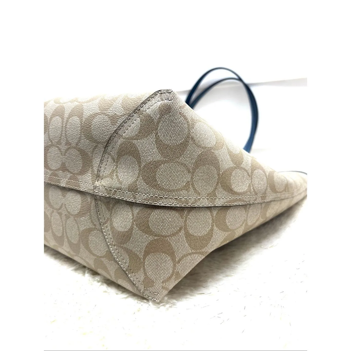 🔥🎁NWT! Coach Rainbow Sig Reversible Tote Handbag F76632 Msrp:$350.00 - Image 6