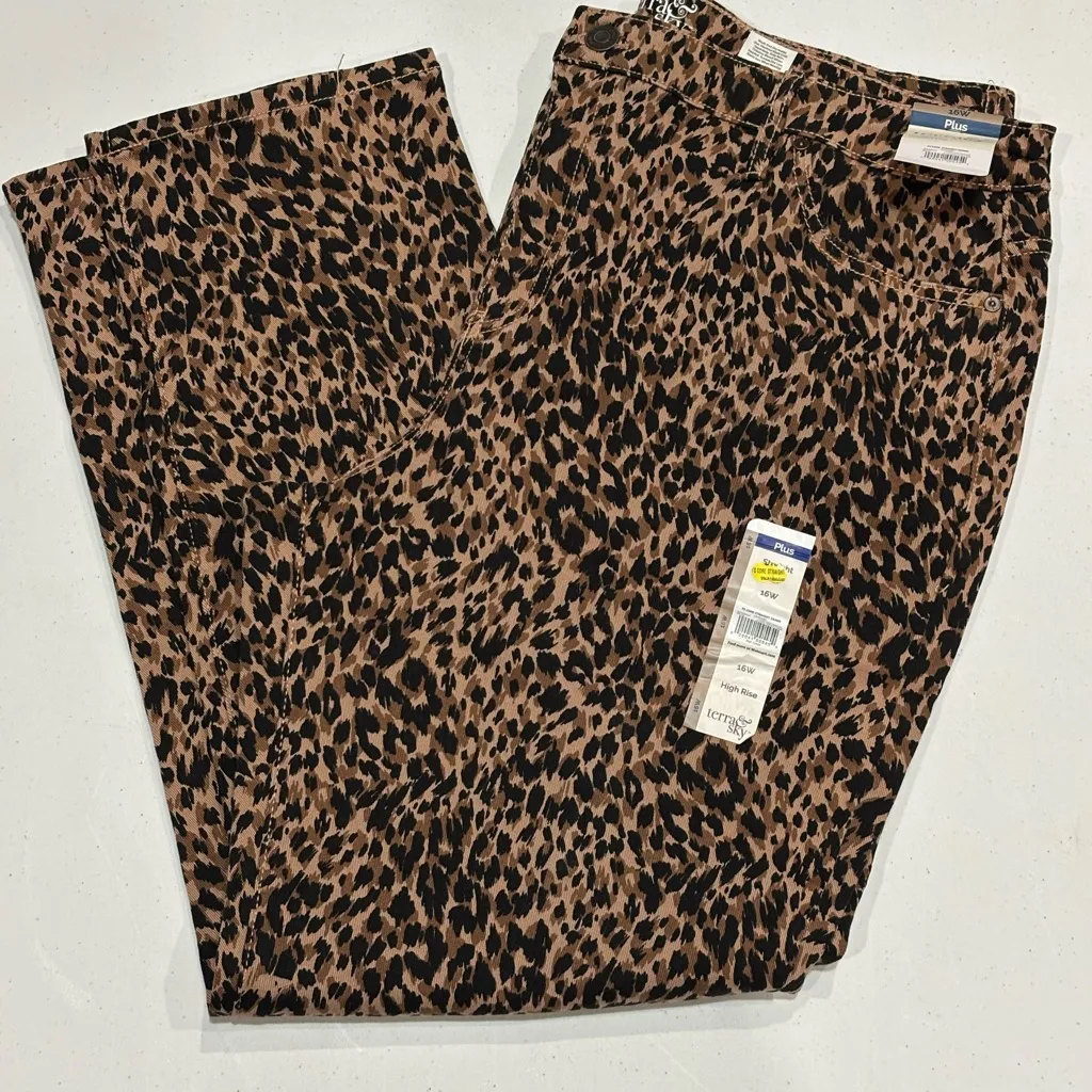 Terra & Sky Leopard Core Straight Denim, Straight Leg, Women’s Size 16 Plus - Image 2
