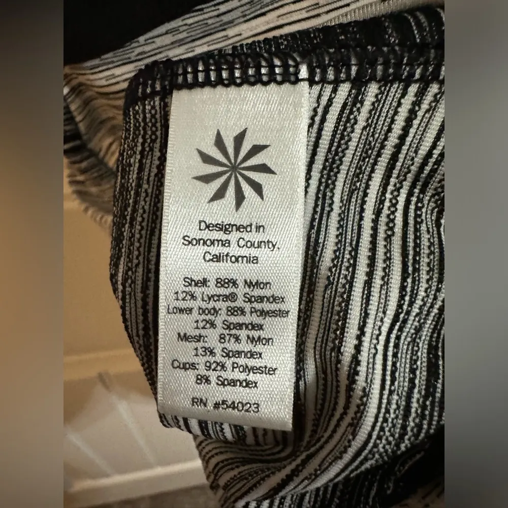 Athleta Black and Gray Striped Racerback Tank Top - Image 4