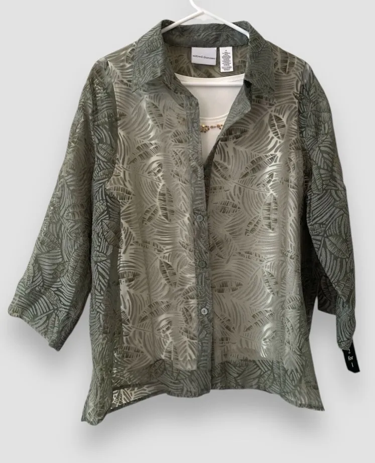 Alfred Dunner Women’s Sz 16 Green Sheer Button Down Tunic Top Beaded Sheer NWT - Image 1