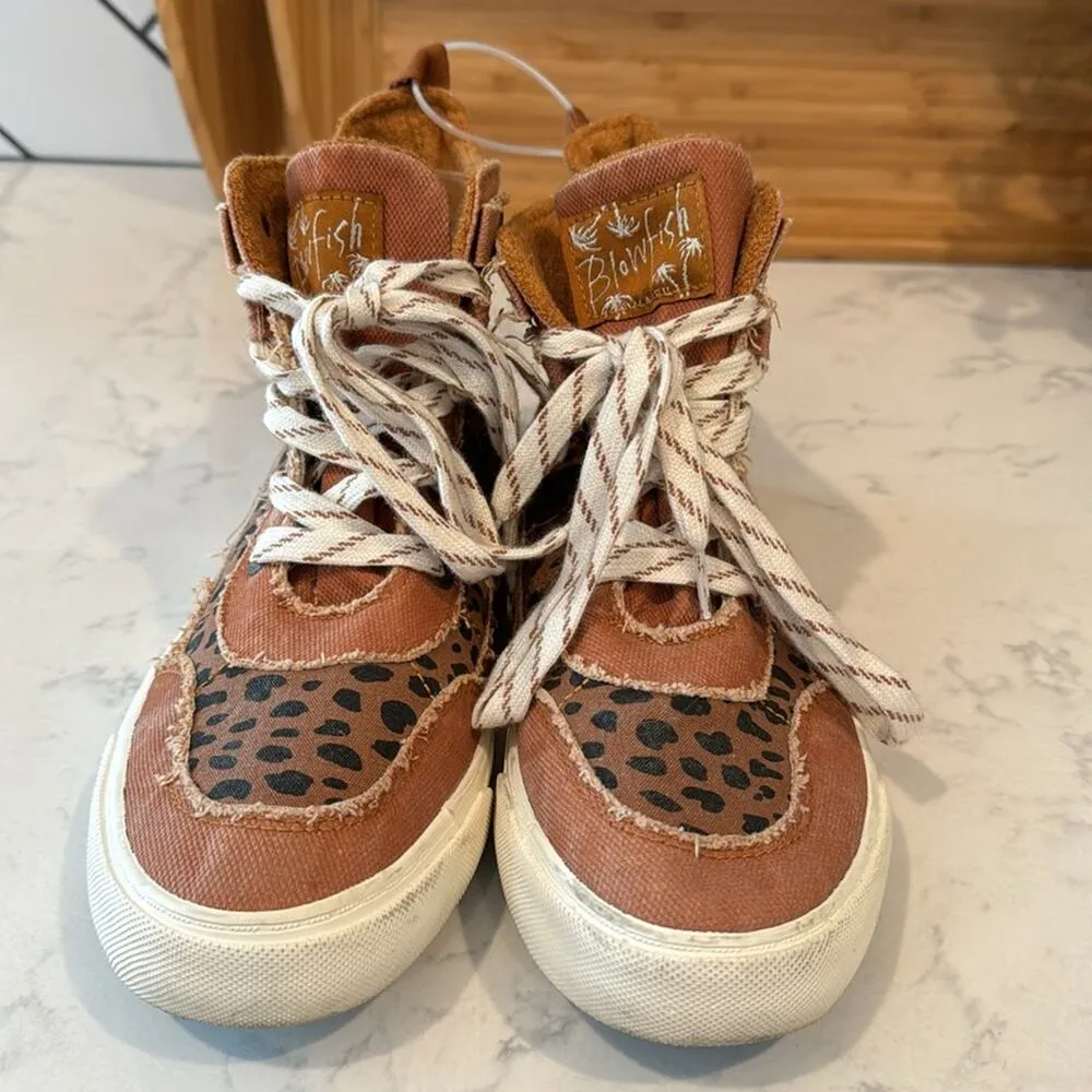 BLOWFISH MALIBU UPLAND DESERT CARAMEL LEOPARD CANVAS HI TOP SNEAKER size 9.5 - Image 3