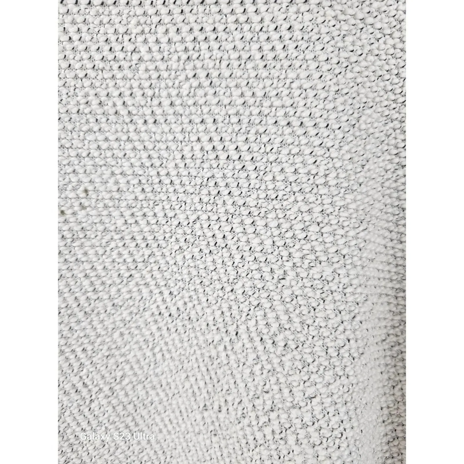 Women's H&M cream colored waffle knit sweater size large - Image 2