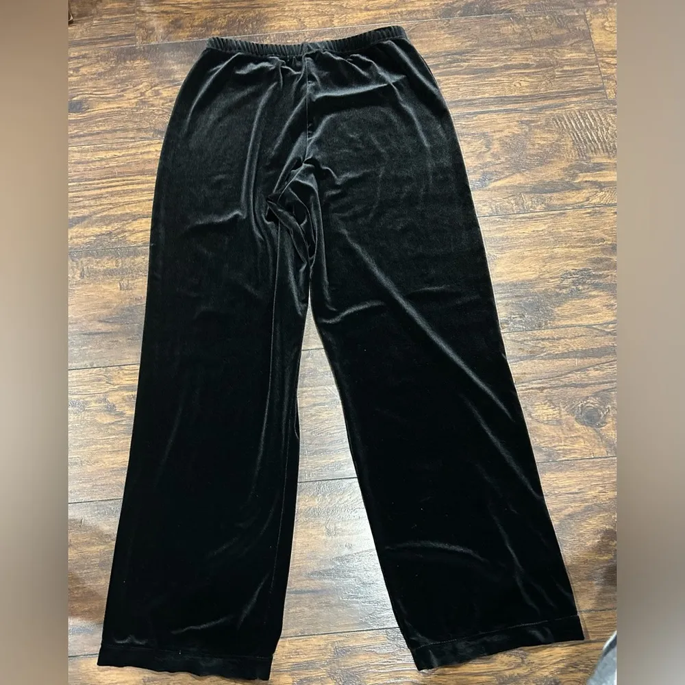 Notations Black Velvet Wide-Leg Pants medium - Image 2
