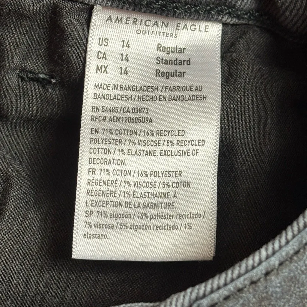 American Eagle Curvy Mom Jeans Womens Size 14 Gray Charcoal Wash High Rise - Image 9