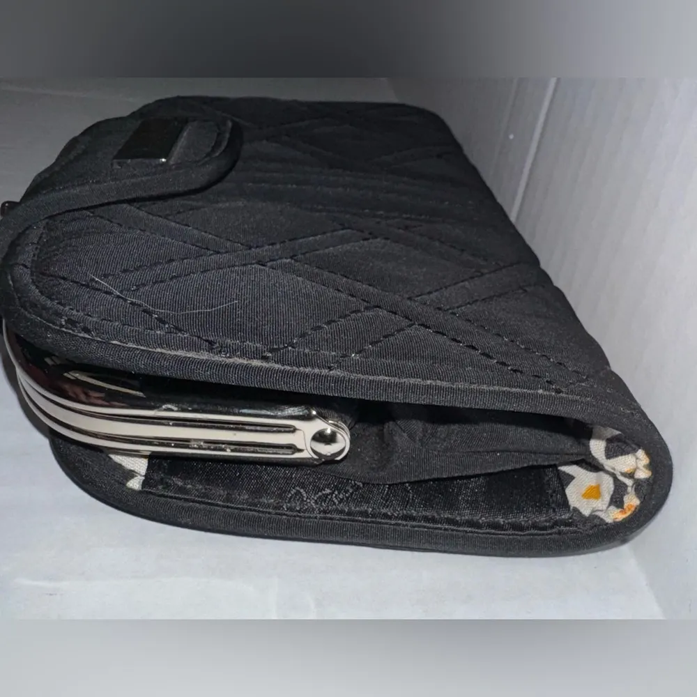 Vera Bradley Kiss n Snap Wallet Classic Black Quilted Double Kiss Lock Clutch - Image 6