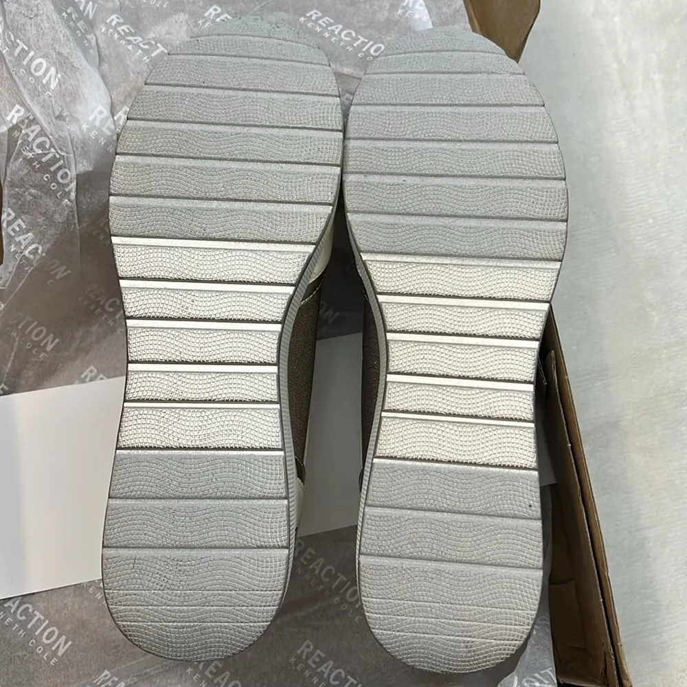 Kenneth Cole Women’s Fiona Wedge Sneakers- Cream Colored- Size 8.5- new in box - Image 12