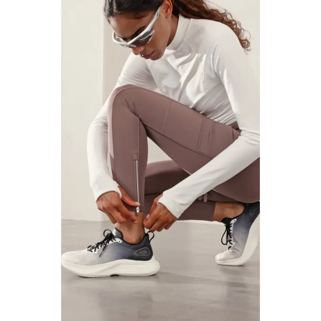 New Athleta S Rainier High Rise Cargo Tight Smoky Rose Small 411198022 - Image 3