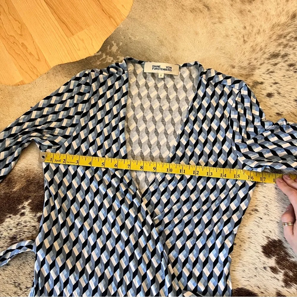 Diane Von Furstenberg New Julian Two HRQIV Harlequin Ivory Wrap Dress Size Small - Image 4