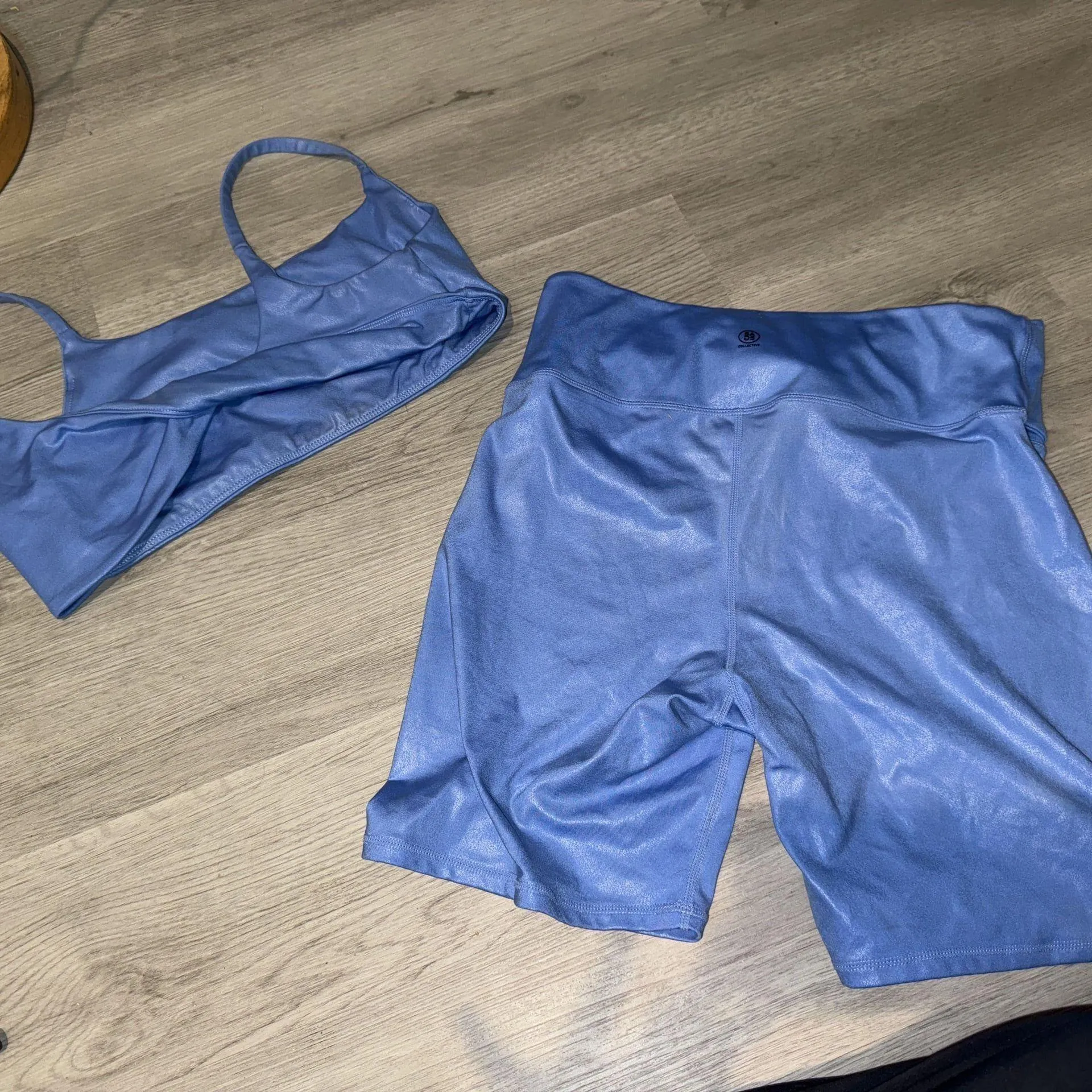 Sage Collective SportsBra/shorts Blue Twist Back Shiny Shimmer Active set‎ Size L - Image 2