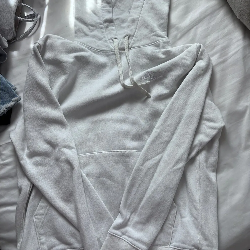 Nike  Sweater  - Image 2