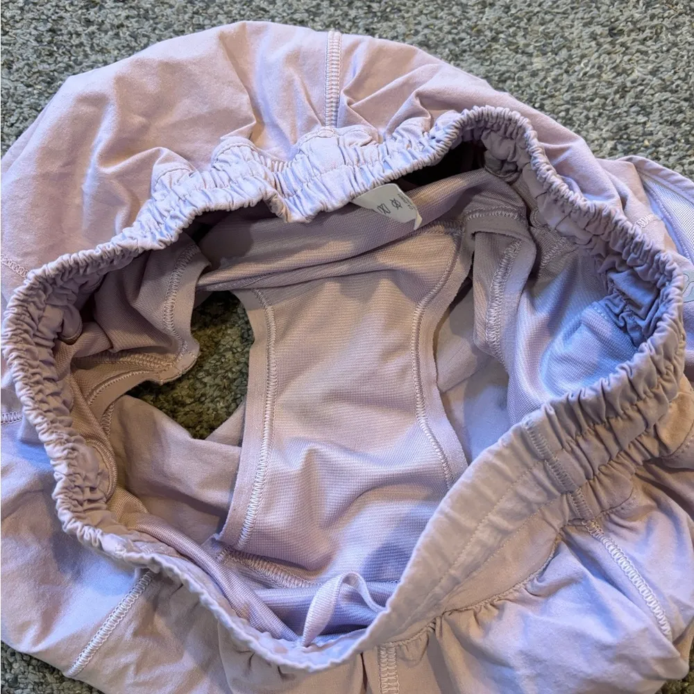 Lululemon Hotty Hot Shorts - Image 4