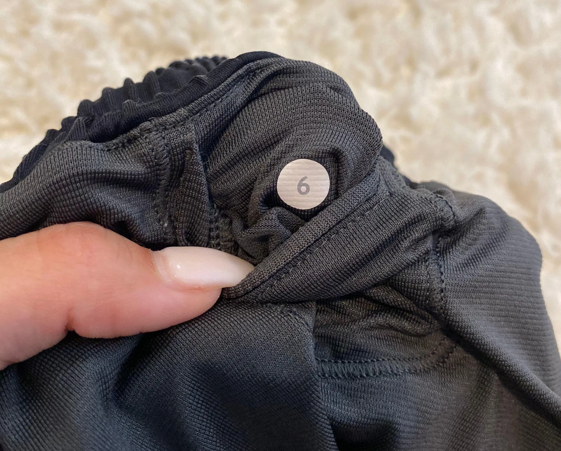 Lululemon Hotty Hots - Image 7