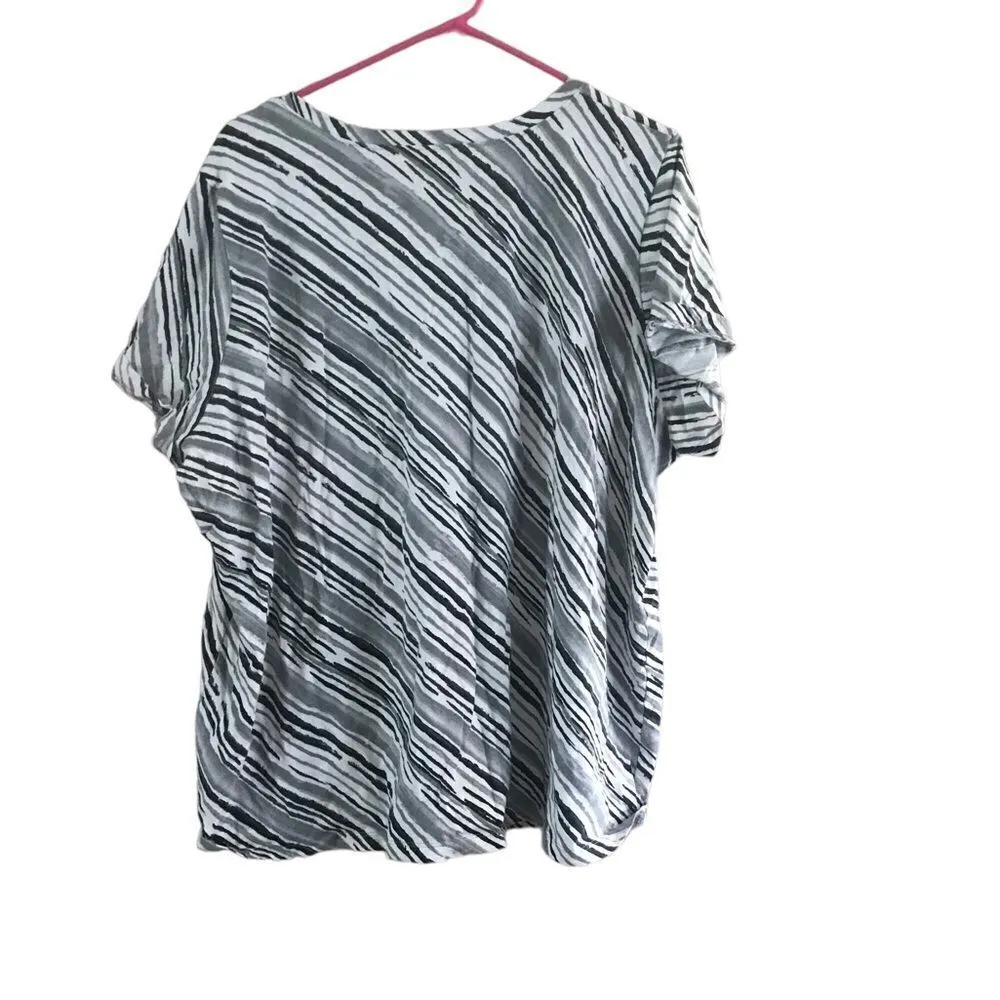 Roaman's Size 2X Short Sleeve Striped Blouse Black White Gray - Image 6
