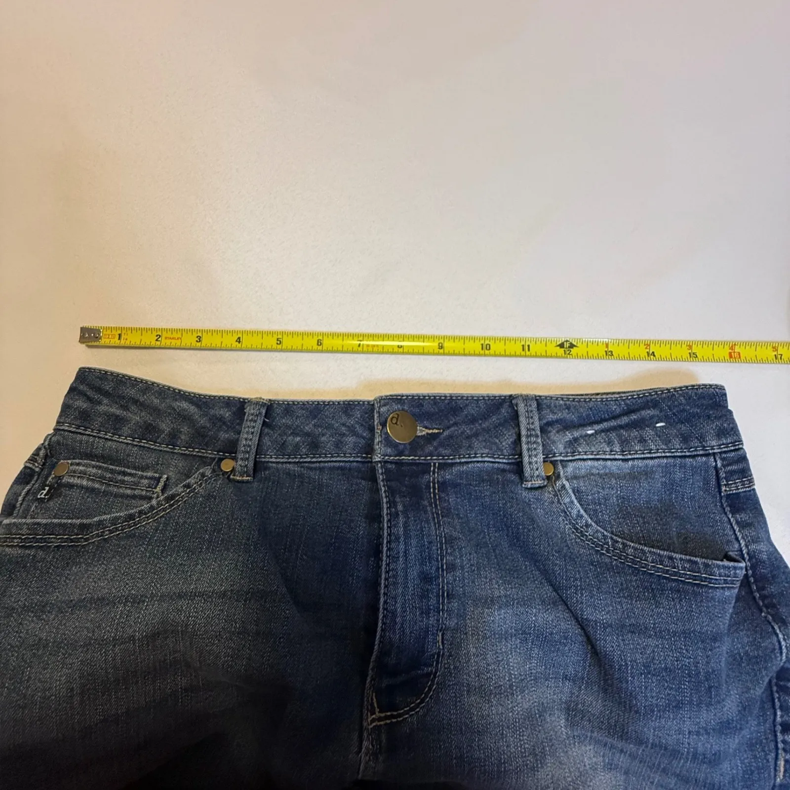 d jeans Women's Blue Wash Cropped Capri Flare Denim Jeans Size 10 Pedal Pushers - Image 7