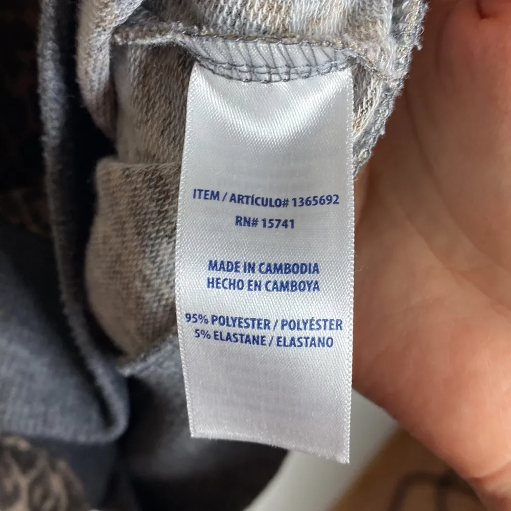 Splendid leopard print contrast tipped lounge long sleeve top size M - Image 10