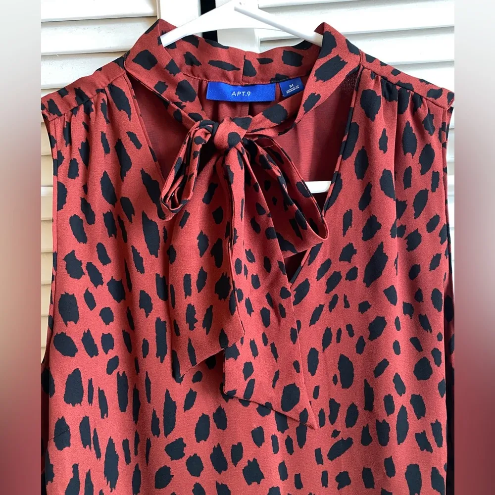 Brick Red & Black  Spotted Tank Top Blouse Medium - Image 3
