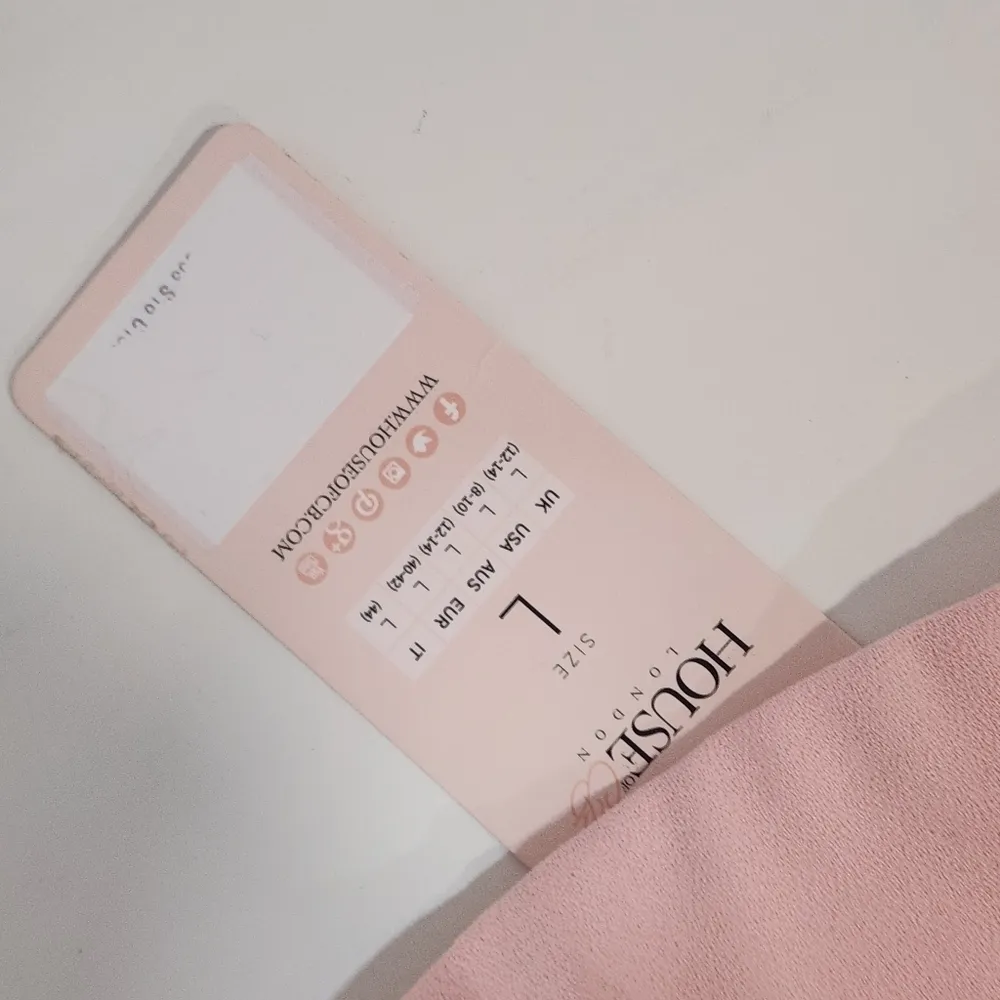 House Of CB, 'Lotus' Pink Crepe Boob NWT Tube Top Size L - Image 9