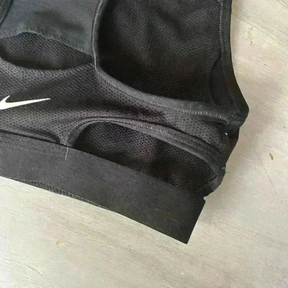 Nike Classic Compression Racerback Medium Support Sports Bra Size XS Gym Active - Image 6