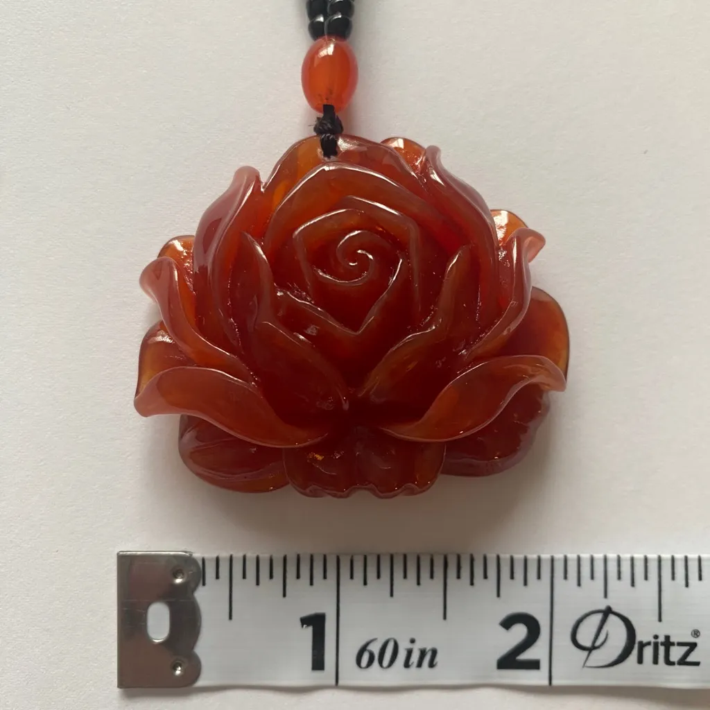 Elegant Ethnic Style Imitation Amber‎ Rose Pendant Sweater Chain Pendant - Image 10