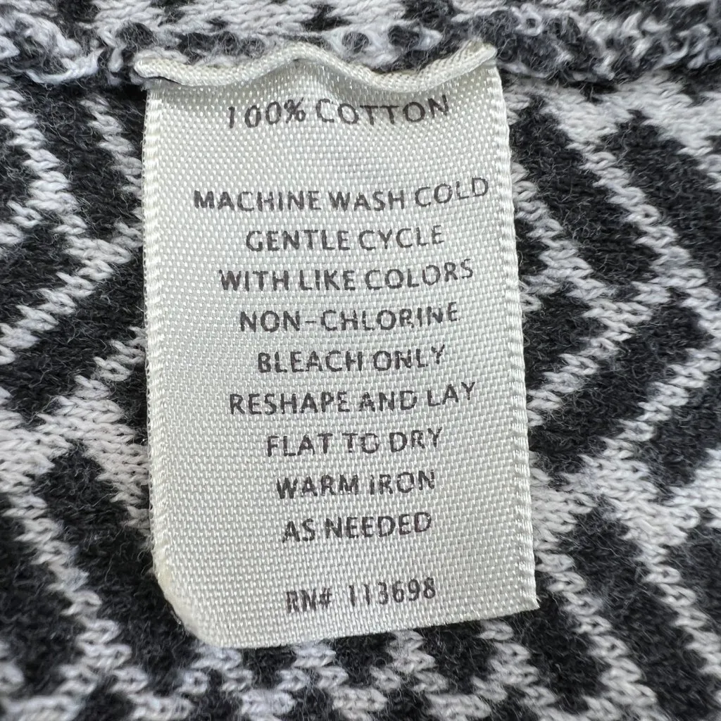 Margaret OLeary Chevron Black White V-Neck Button Cardigan Sweater Size Medium - Image 10