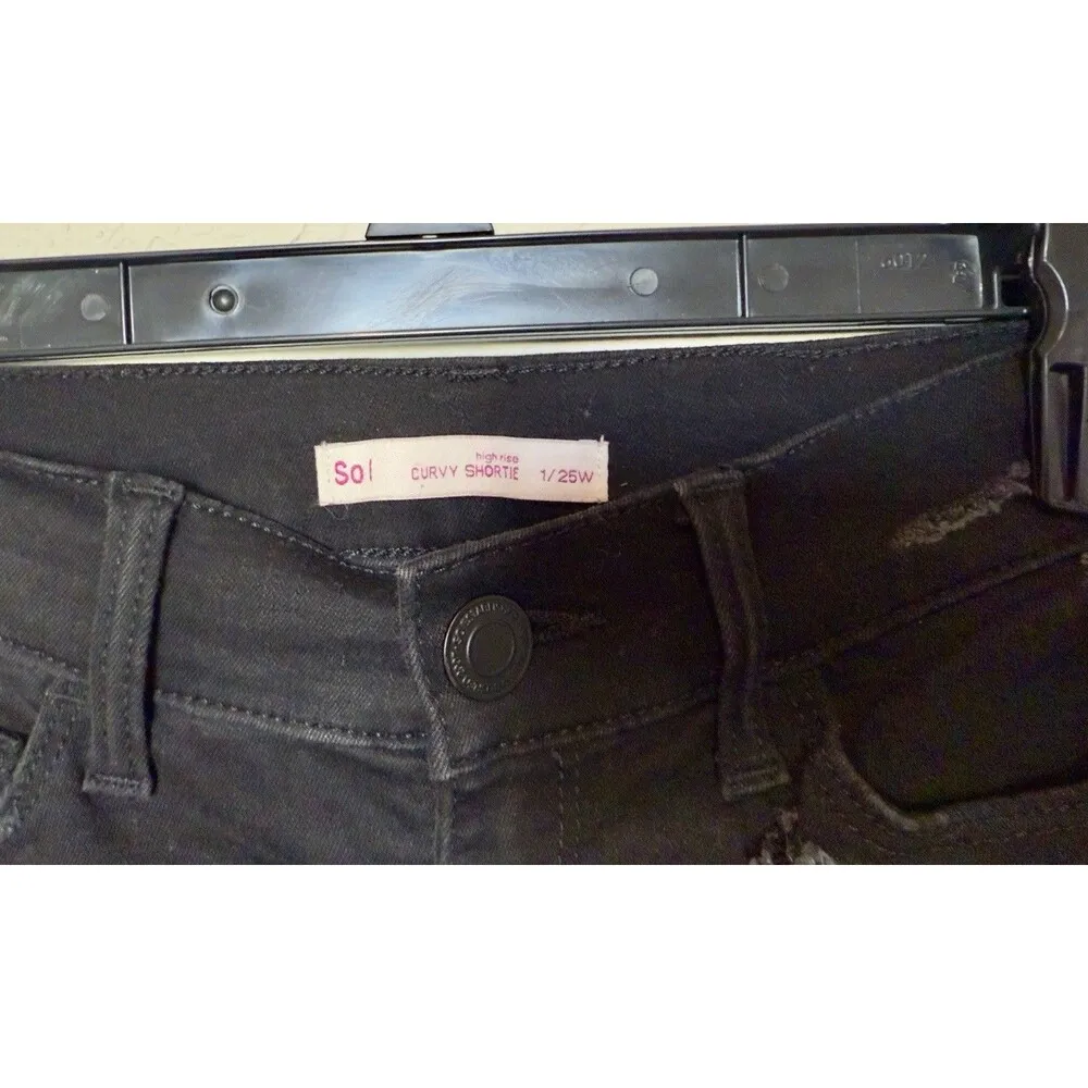 SO Women's High Rise Curvy Shortie Shorts Black Sz  1/25W  RN# 73277 - Image 3