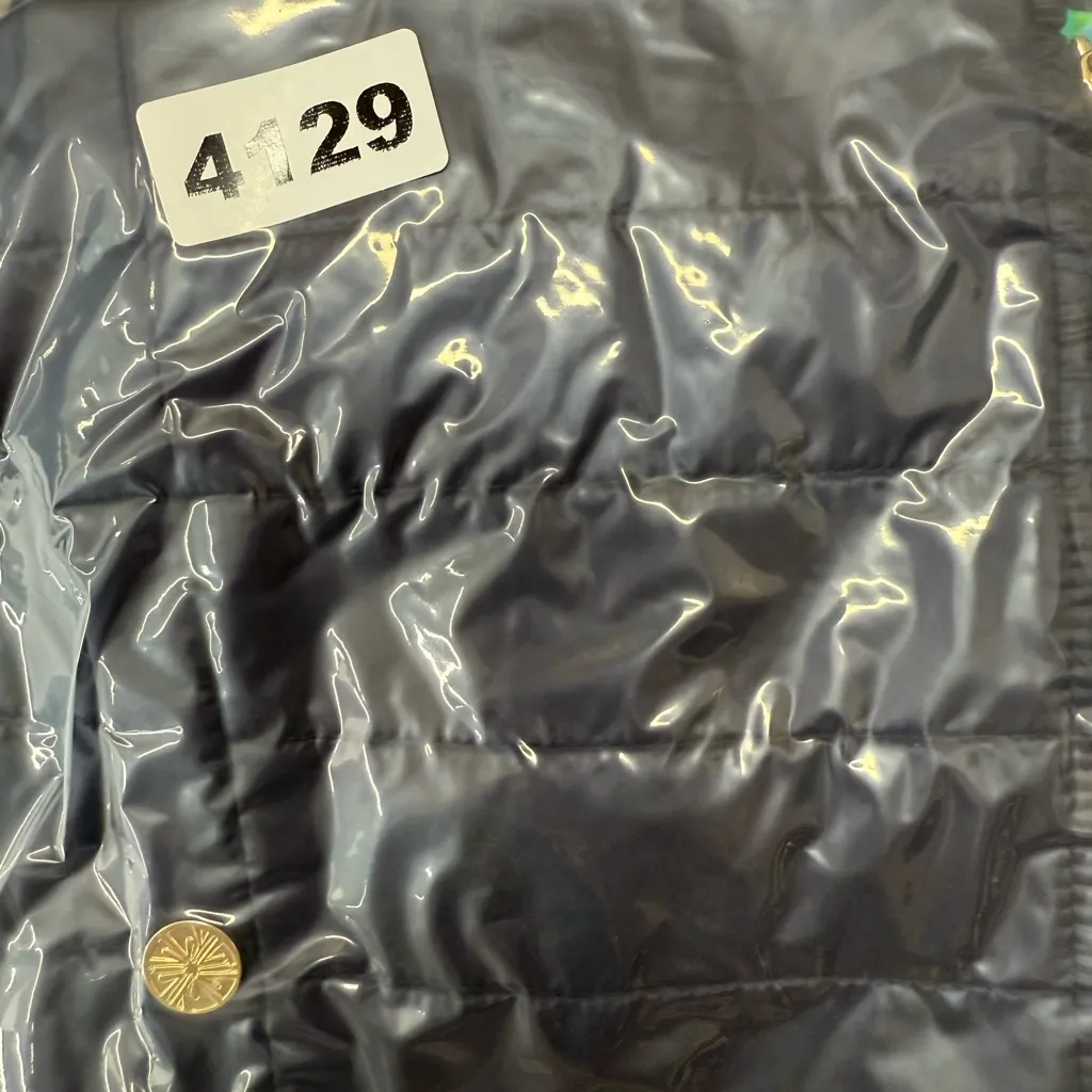 Lilly Pulitzer NWT Elyn Puffer Vest True Navy Size XXSmall Style#000052 MSRP$178 - Image 9