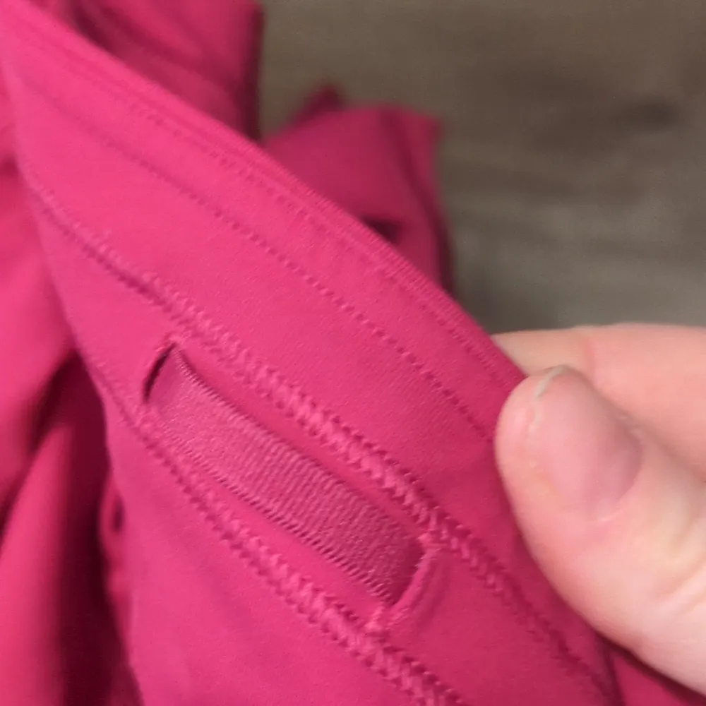 Lululemon Swift Speed High-Rise Tight 28" *Brushed Luxtreme Wild Berry size 4 - Image 6