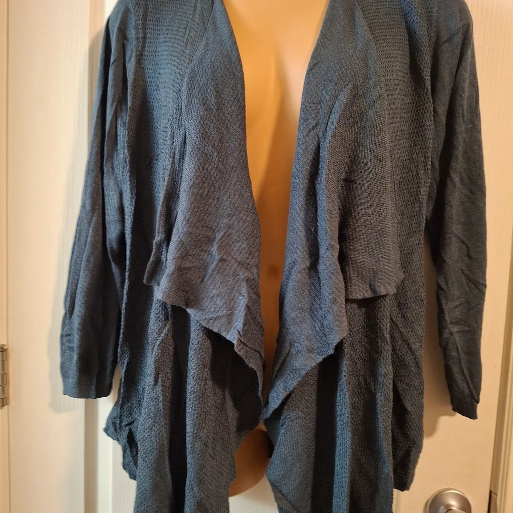 Torrid NWOT SZ 3 Women's Open Front Blue Sweater/Cardigan - Image 5