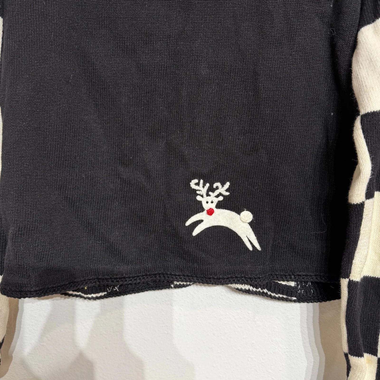 Michael Simon Checkered Reindeer Cropped Vintage Cardigan Sz S Black - Image 9