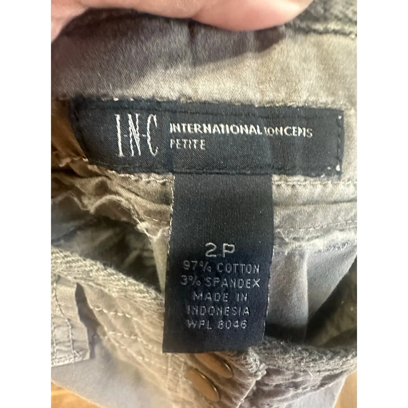 INC International Concepts Petite Green Cargo Pants – Comfortable & Stylish Size 2P - Image 10