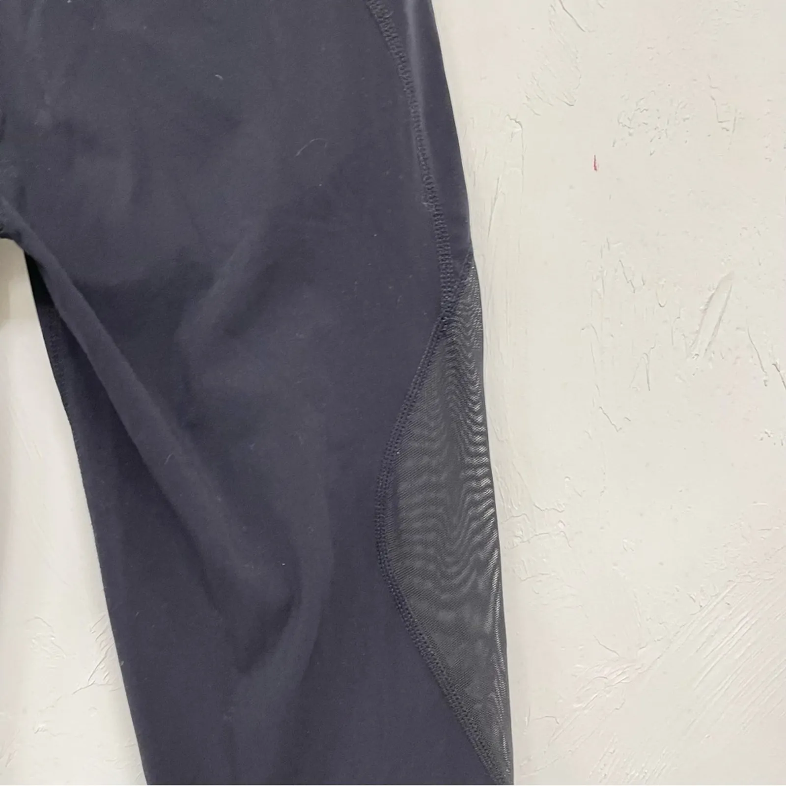 Sweaty Betty Black High Rise Mesh Cut Outs Leggings Womens XS Athletic Pants - Image 7