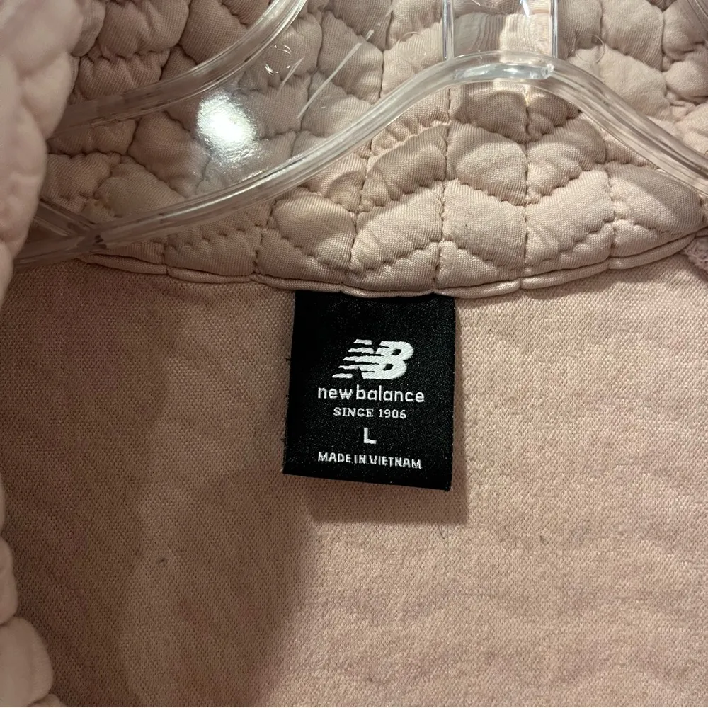 New Balance Heatloft Athletic Jacket Size Large Full Zip Pink WJ13118 - Image 5