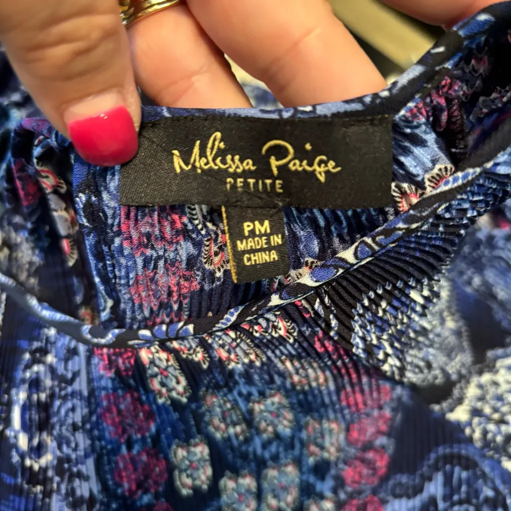 Melissa Paige Boho Accordian Pleated Top Size MP long sleeves cold shoulder - Image 6