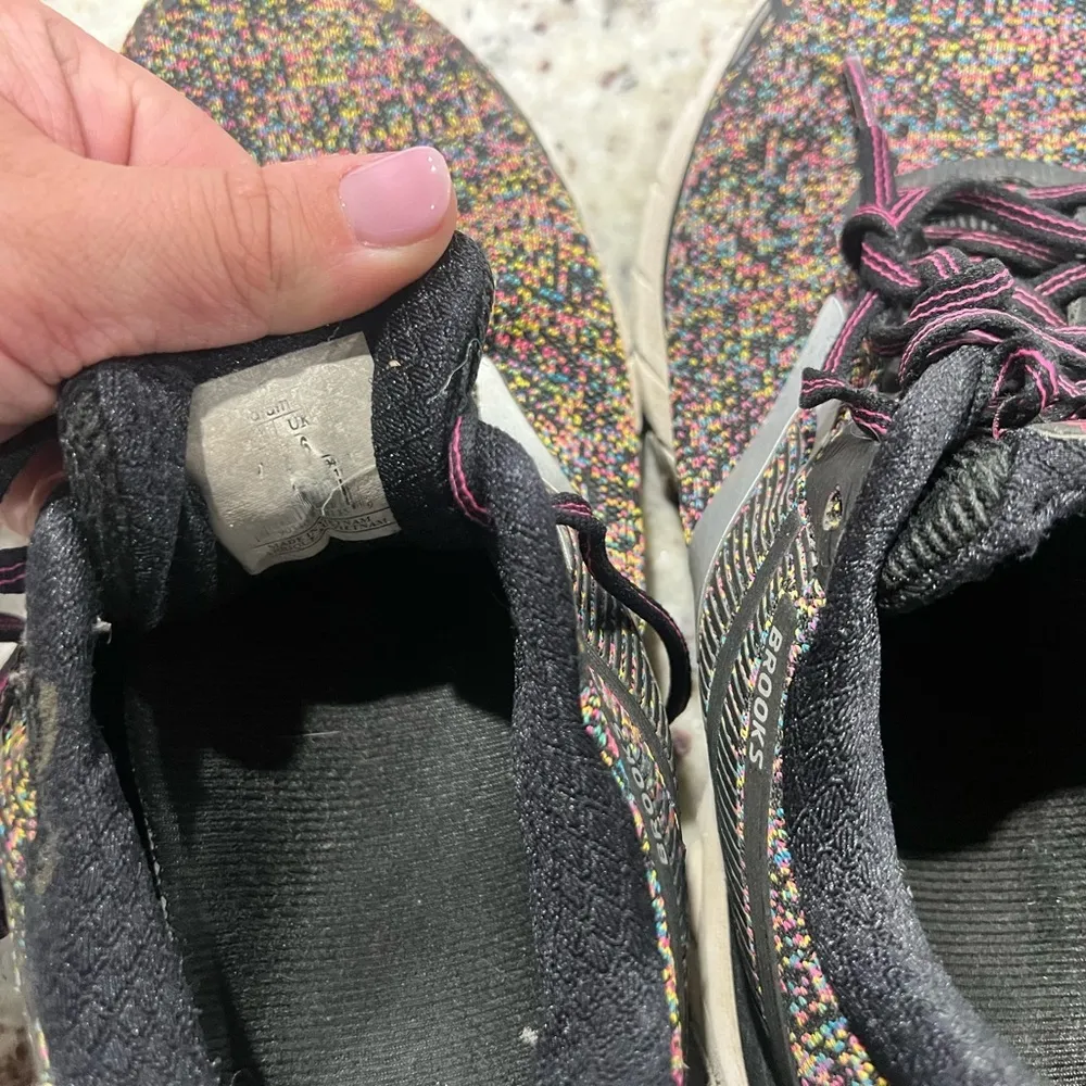 Brooks Multicolor Running Shoes - Image 8