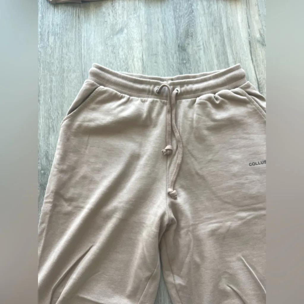 NWOT COLLUSION OVERSIZED BROWN TAN LOGO SWEATSUIT S - Image 4