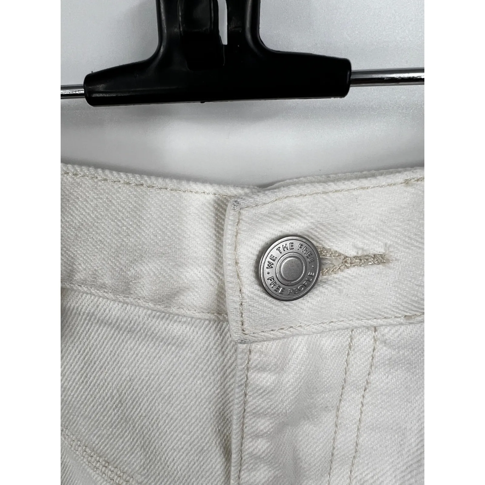 We‎ The Free Free People Side Car White Denim Raw Hem Mini Skirt Size 26 - Image 5