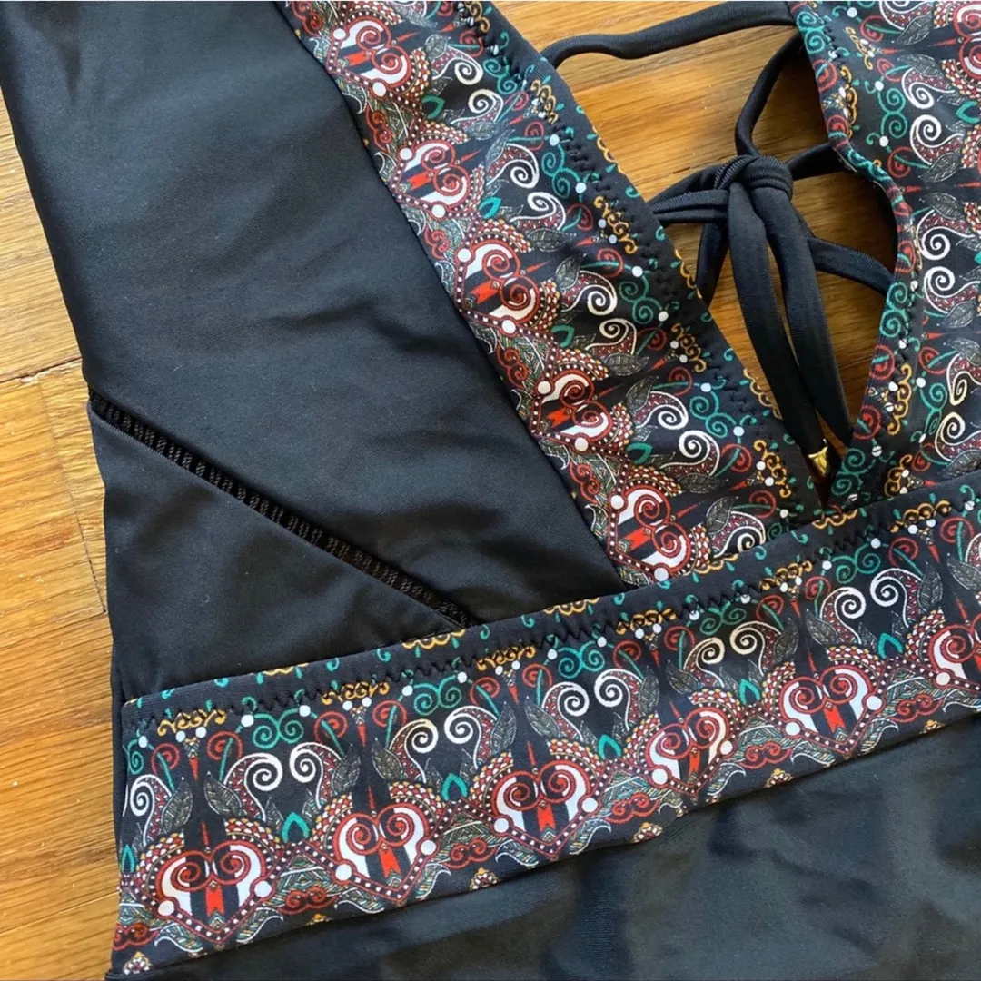 Cupshe Black One Piece Swim - Image 3